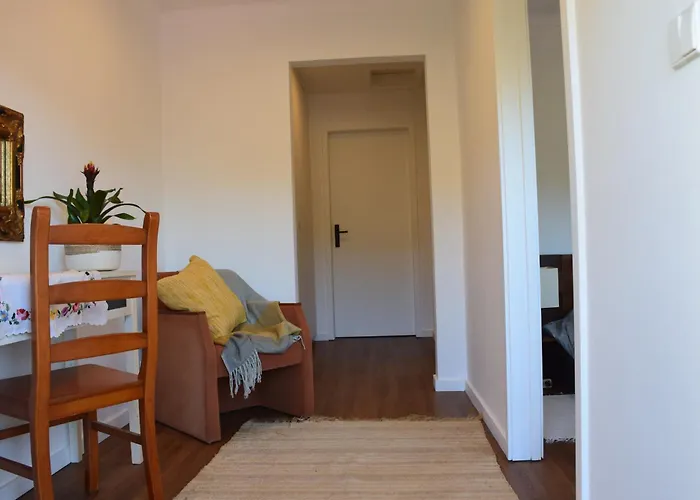 House Bed and Breakfast 3*