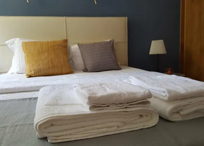 فندق مبيت وإفطار House